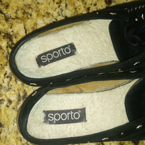 Sporto Leather Gerry Slip Ons - Picture 5 of 8